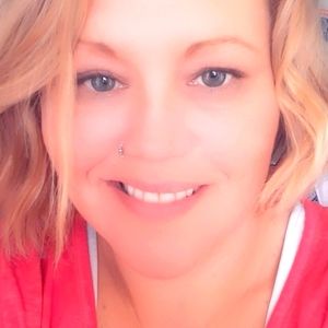 Meet your Posher, Selene